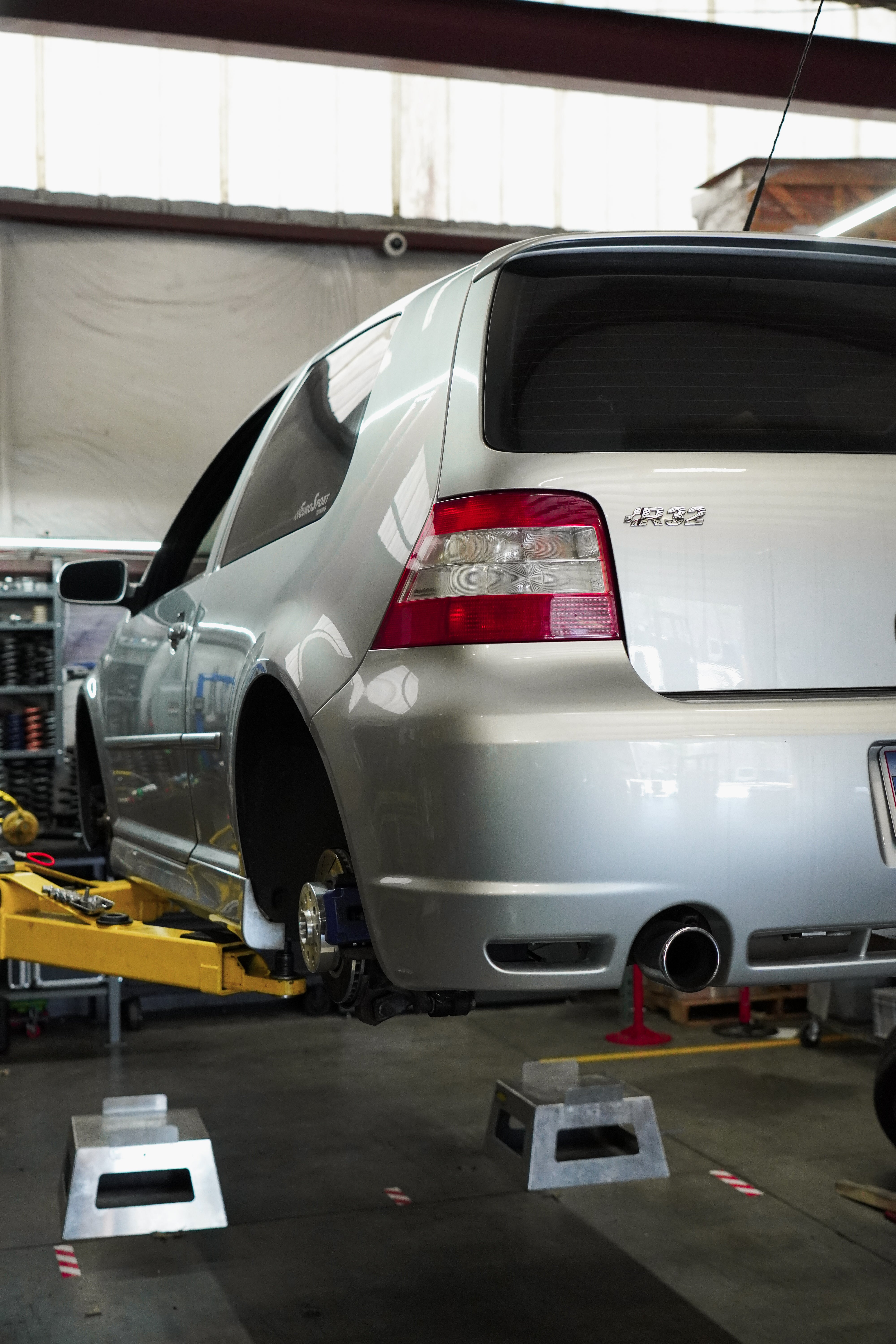 Volkswagen Golf R32 (MK4) 2004 - 500 Series Coilovers – Fortune Auto